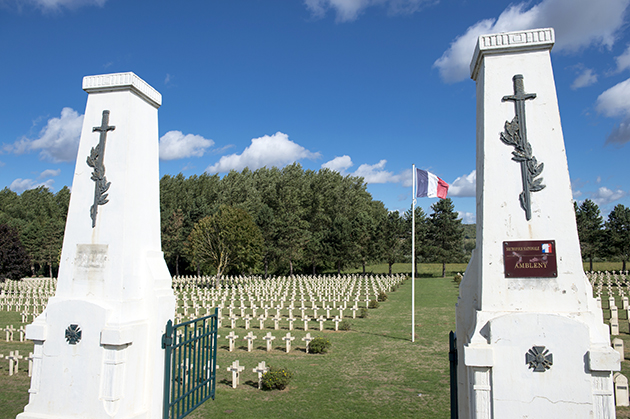 nécropoles